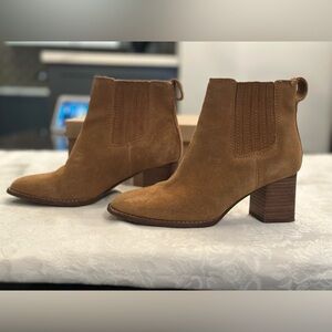 Madewell Suede Chelsea Boot